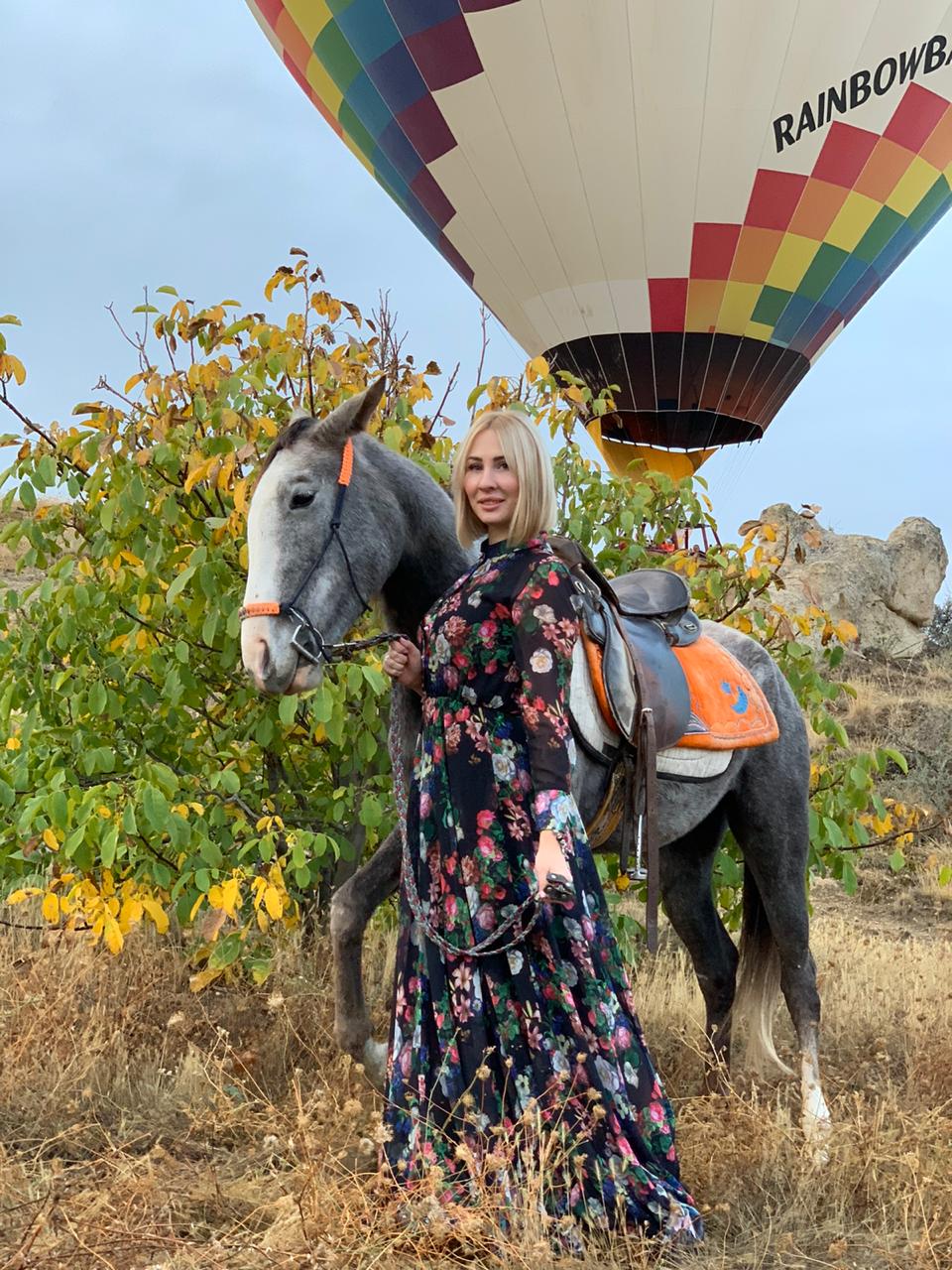Kapadokya Gündoğumu Balonlarla At Turu