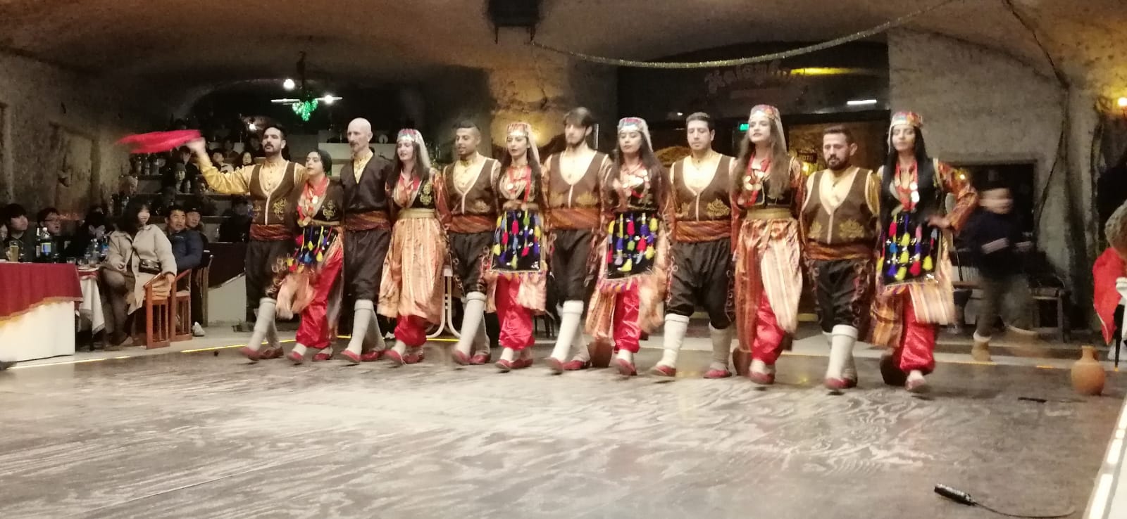 Kapadokya Türk Gecesi Eğlencesi (Yemekli)