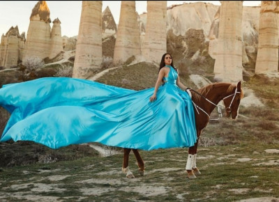 Kapadokya türkuaz elbise kiralama