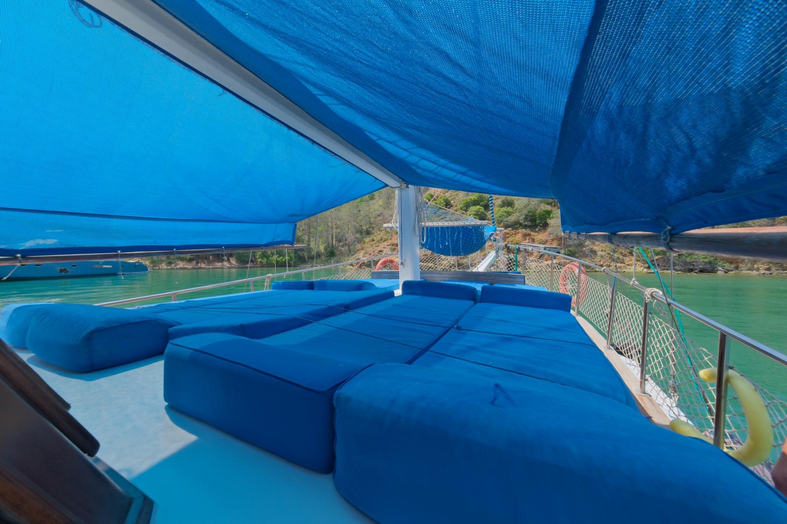 Fethiye Koyları & Göçek Adaları Yat Turu 7Gün