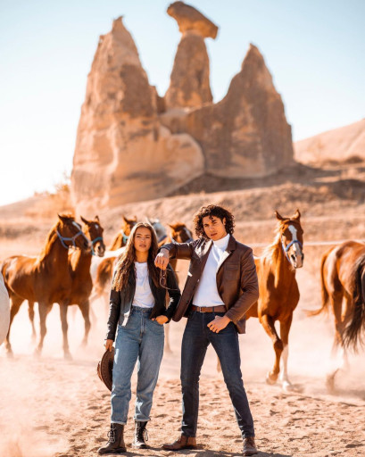 Kapadokya Koşan Atlarla Fotoğraf Çekme