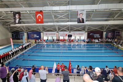 nevşehir kapadokya yüzme havuzu